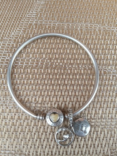 Bracciale pandora con charm - pandora,